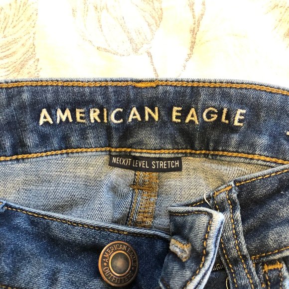 Womens Size 4 American Eagle Jeans - Picture 5 of 7